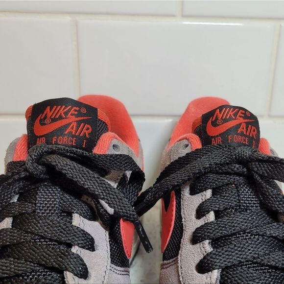 Vintage Nike Air Force 1 '07 - Picture 8 of 13